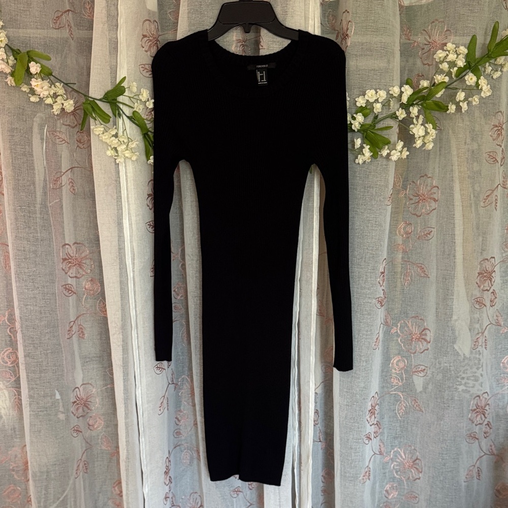 Forever 21 Black Long Sleeve Ribbed Sweater Dress